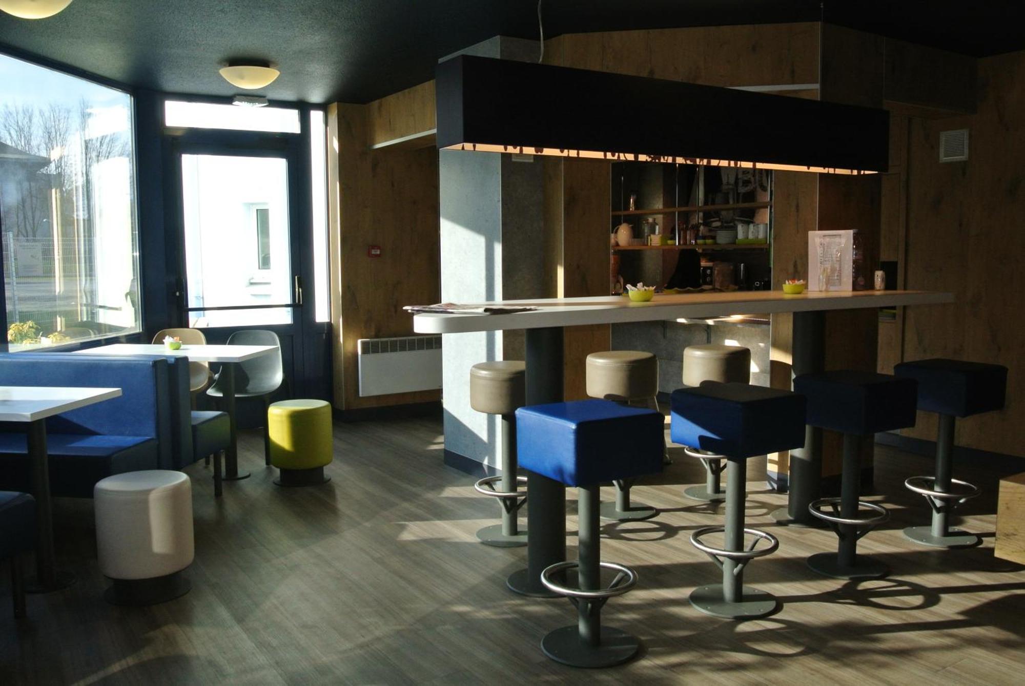 Ibis Budget Chambery Sud Challes Les Eaux Eksteriør bilde